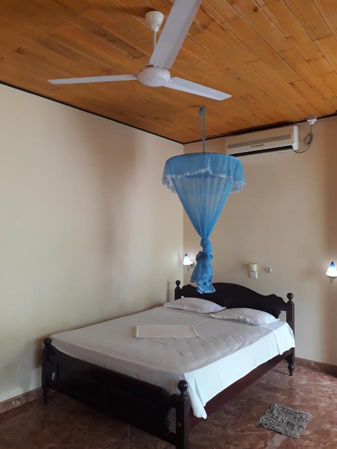 Guesthouse Sunshine Алутґама Екстер'єр фото
