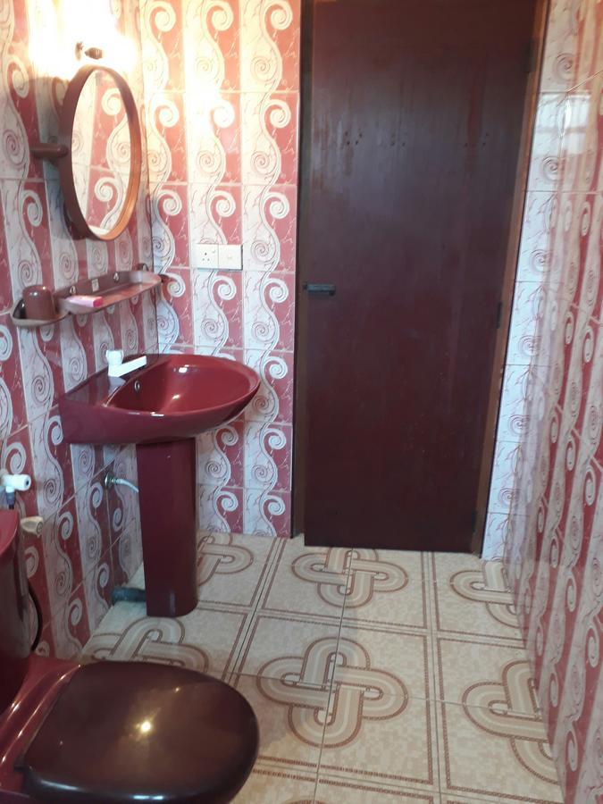 Guesthouse Sunshine Алутґама Екстер'єр фото