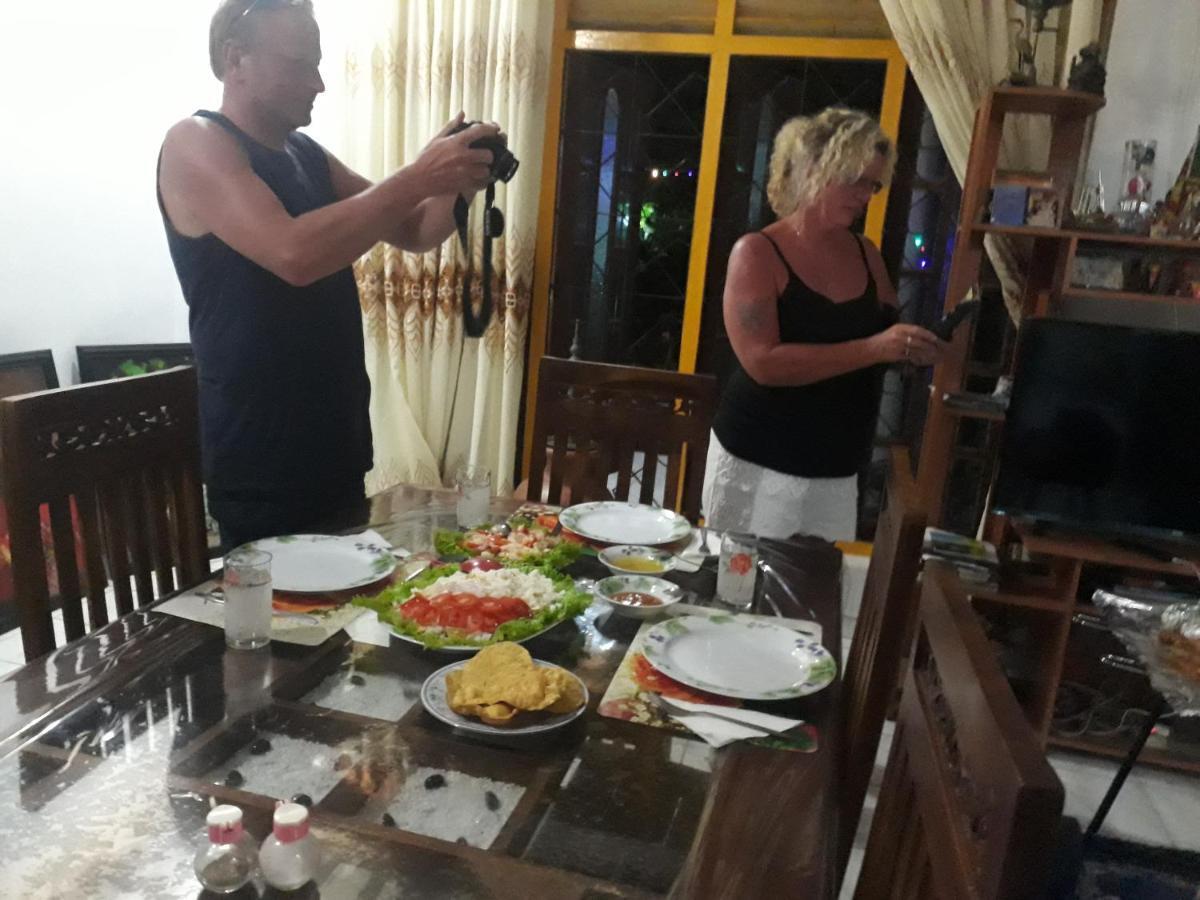 Guesthouse Sunshine Алутґама Екстер'єр фото