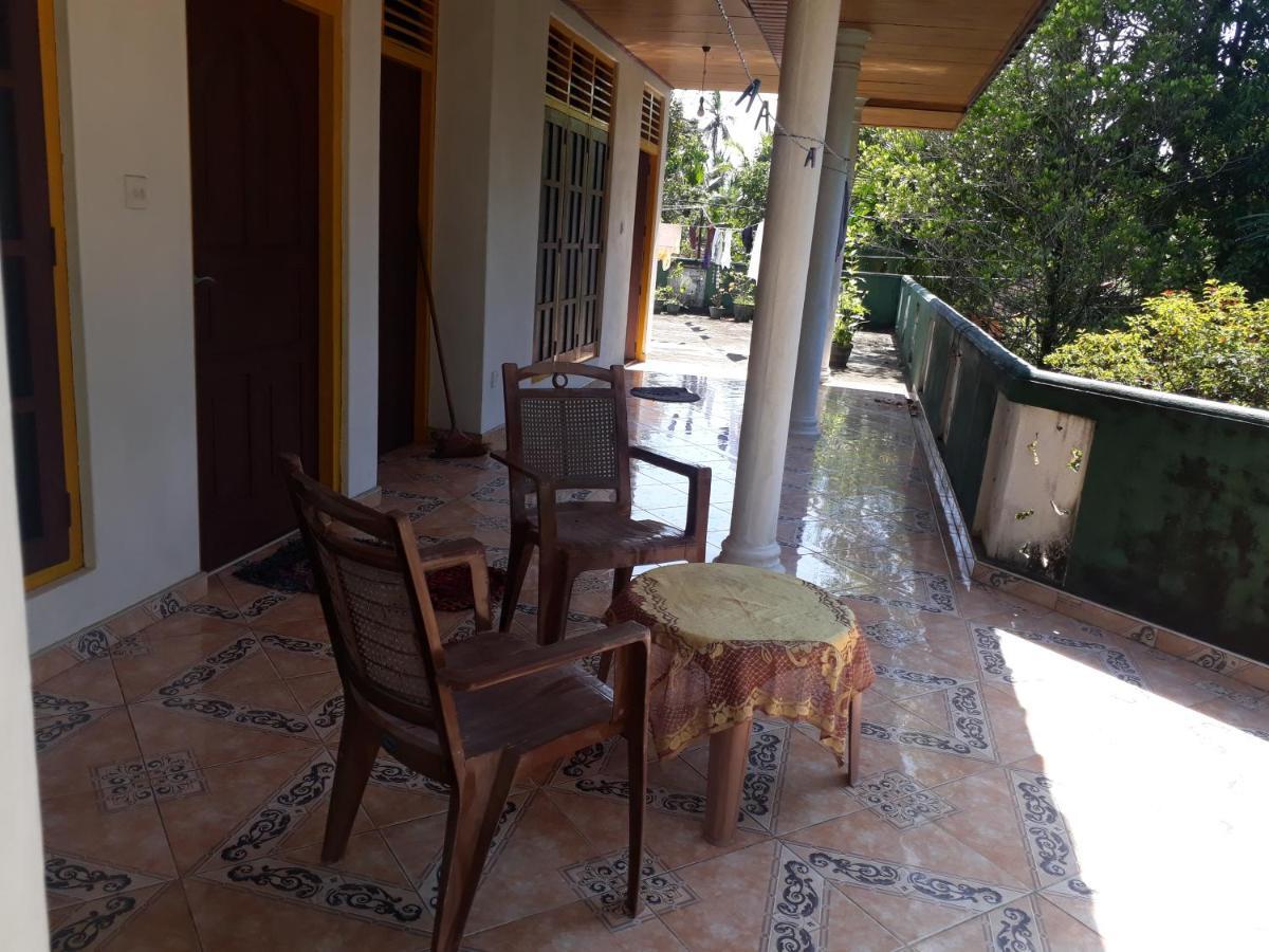 Guesthouse Sunshine Алутґама Екстер'єр фото